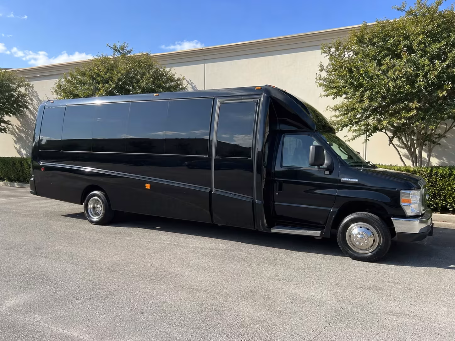 lancaster party bus rentals for prom night