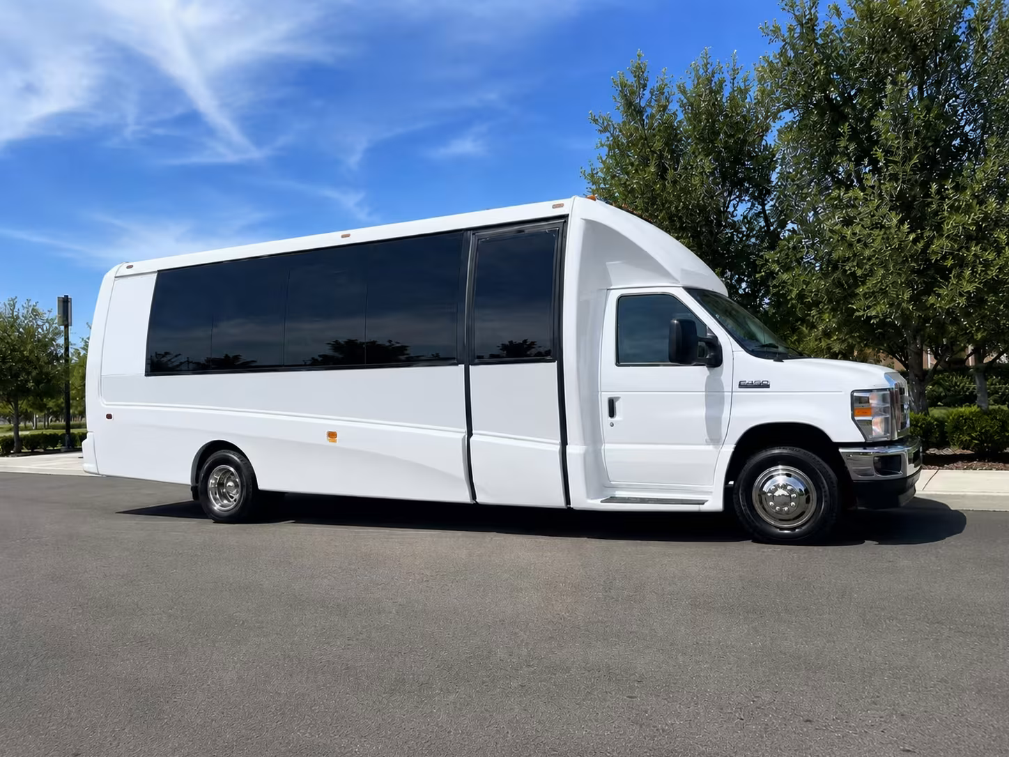 youth sports tournament minibus rentals in lancaster